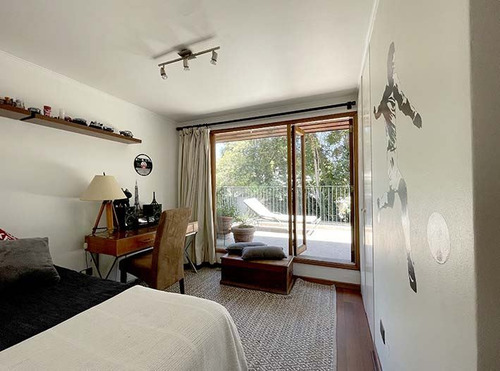 Casa En Venta En Lo Barnechea