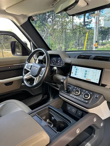 Land Rover Defender Blindada 2020