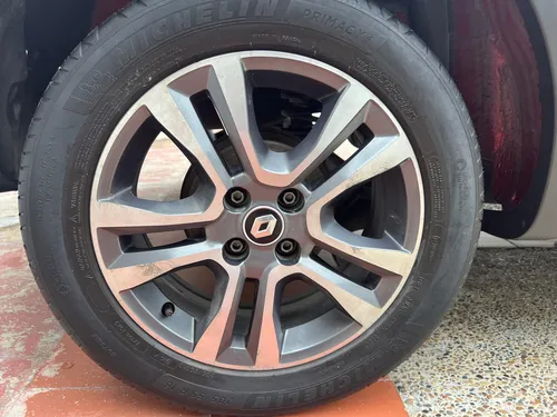 Renault Stepway 1.6 Intens