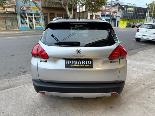 Peugeot 2008 1.6 Feline