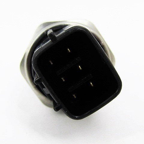 Imagen 4 de 4 de Sensor Presion De Riel Toyota Hilux/hiace/prado 3,0 D4d.