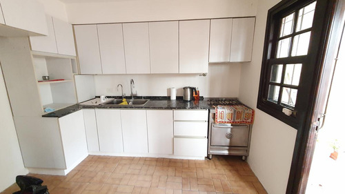 Casa 3 Ambientes En Zona Residencialexcelente Ubicación Y Comodidades- En Alquiler