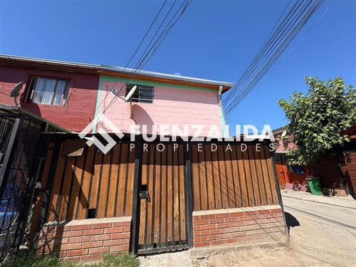 Casa En Venta De 2 Dorm. En Puente Alto