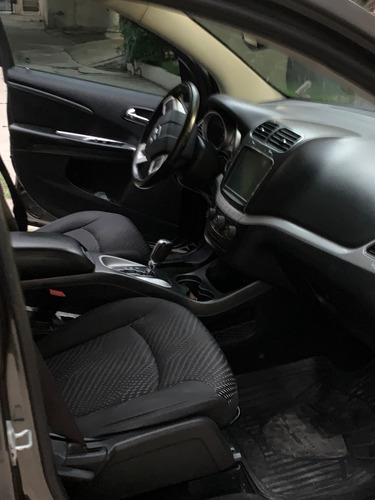 Jorney Dodge 4 Cil 7 Filas Con Clima
