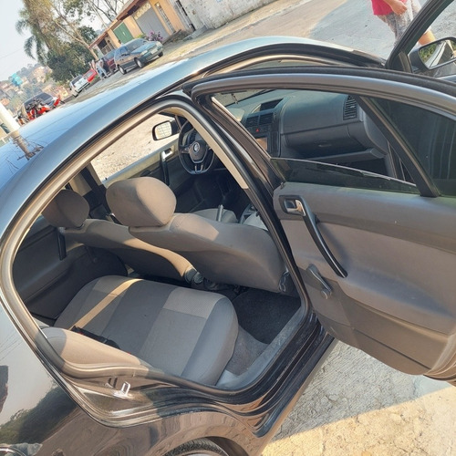 Imagem 10 de 15 de Volkswagen Polo Sedan 2008 1.6 Total Flex 4p