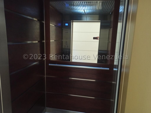 Alquiler Apartamento Con Pozo 109m² Campo Alegre. Vigilancia Privada 2h/2b/2p Mls #24-22016