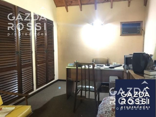 Imagen 7 de 14 de Casa - Adrogue