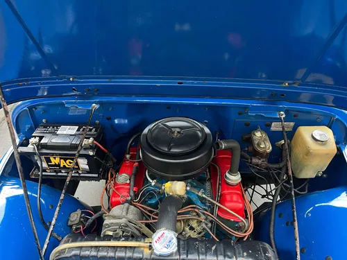 Jeep Comando Restaurado , V6 ,