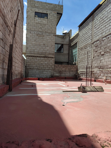 Casa Independiente En Carapungo