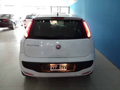Imagen 8 de 23 de Fiat Punto Attractive 2016 1.4
