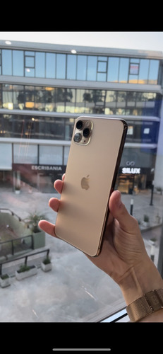 Imagen 2 de 7 de iPhone 11 Pro Max 64 Gb Oro
