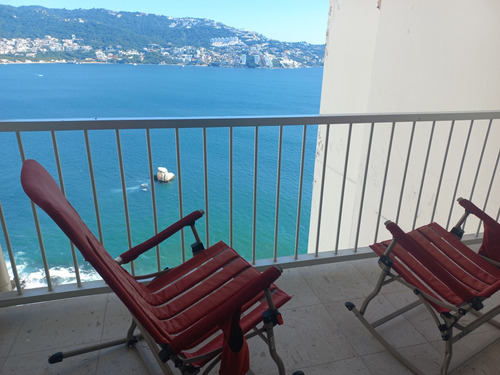 Acapulco Condominio Las Torres Gemelas 2402