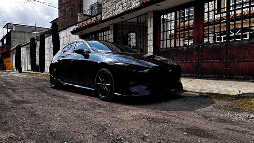 Mazda Mazda 3 2.5 Hatchback AT Signature (Turbo)