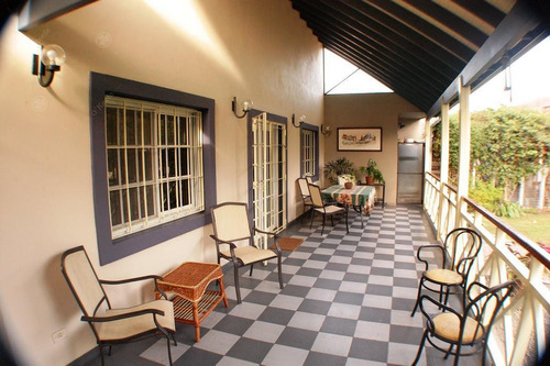 Imagen 10 de 16 de Casa En Venta En Quilmes De 4 Ambientes