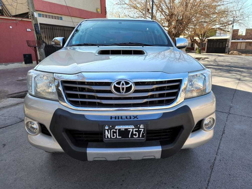 Imagen 3 de 4 de Toyota Hilux 2013 3.0 Cd Srv Cuero I 171cv 4x4