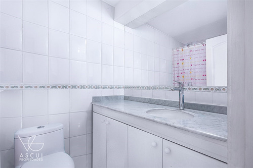 Departamento En Venta De 4 Dorm. En Vitacura