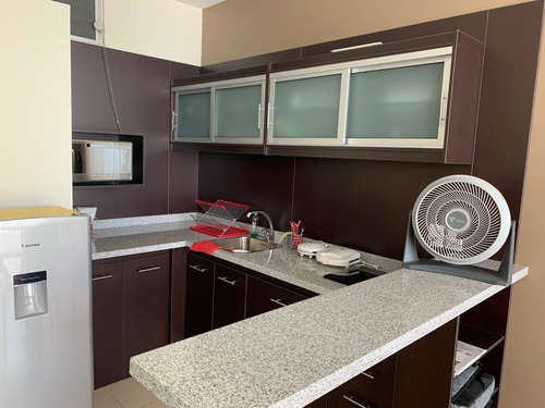 Imagen 2 de 12 de Loft En Renta Amueblado, Mantenimiento Y Servicios Incluidos, 32037