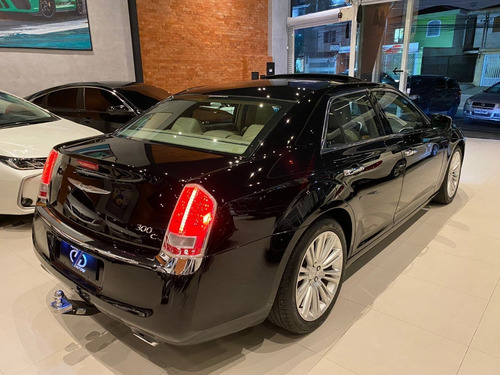 Imagem 7 de 10 de 300c 3.6l V6