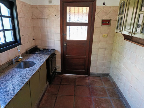 Casa En Ph Totalmente Independiente En Esquina Todo En Una