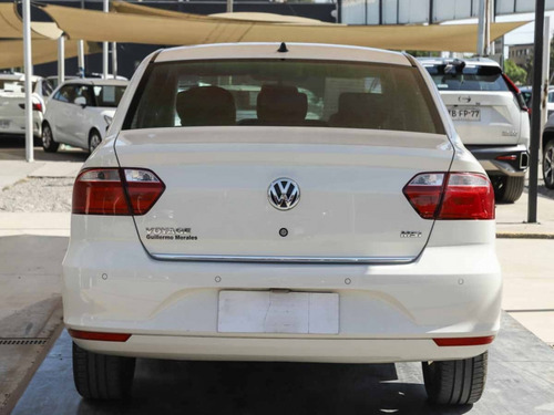 Volkswagen Voyage 1.6 2021