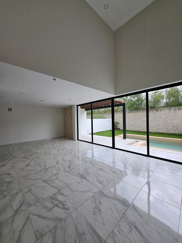 Casa En Condominio En Venta Ubicada En Pueblo Dzibilchaltún
