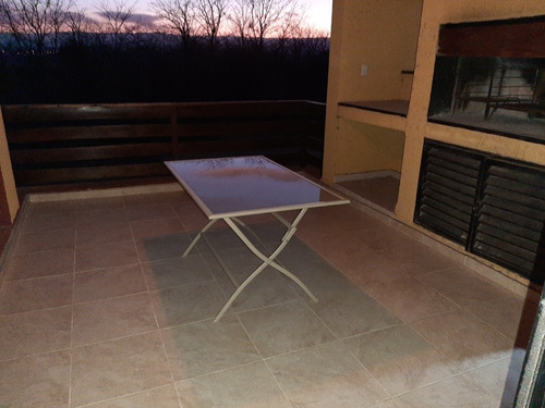 Imagen 9 de 16 de Alquilo Dptos De Dos Dormitorios, Cocina Comedor, 1 Baño.