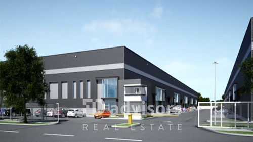 Arriendo De Bodegas En Centro Logístico 2233m2-colina