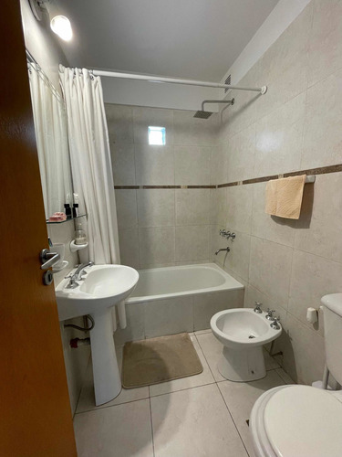 Imagen 27 de 27 de Hermoso Departamento A Metros Del Bosque
