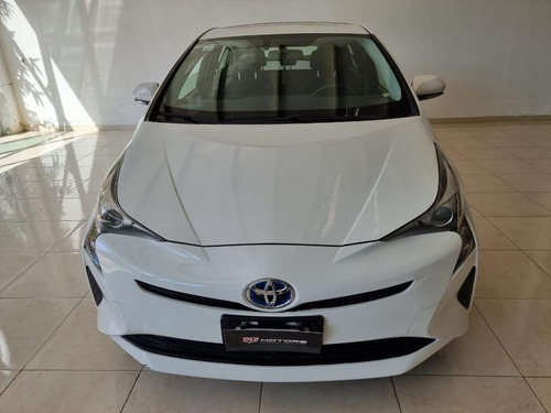 Imagen 5 de 13 de Toyota Prius 2017 Base Hybrid