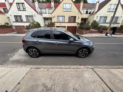 Volkswagen Polo 1.6 Highline At