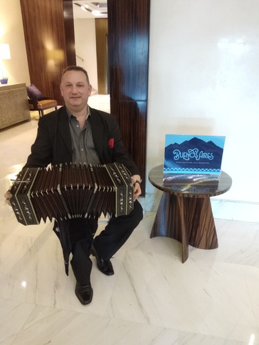 Show De Tango. Bandoneonista. Cantante. Bailarines. Eventos