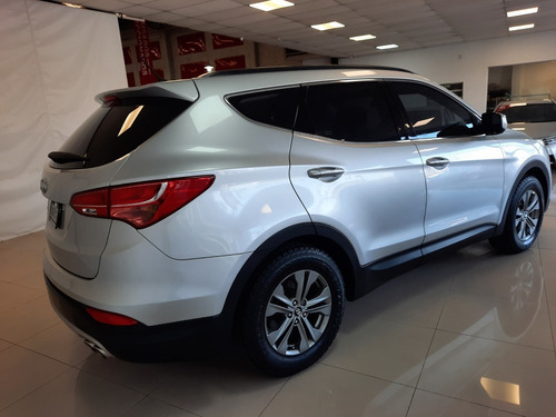 Imagen 5 de 14 de Hyundai Santa Fe 2.4 At 7as