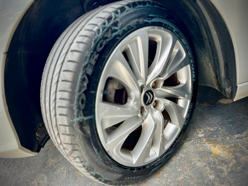 Citroën C4 Lounge 2.0 Tendance Flex Aut. 4p