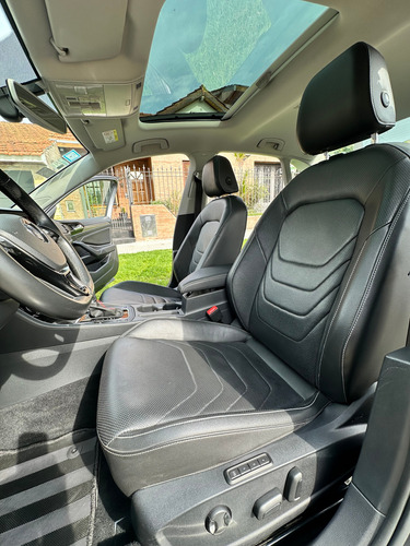Volkswagen Vento 1.4 Highline 150cv At