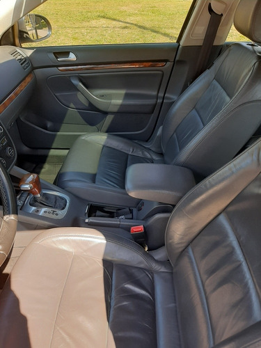 Volkswagen Vento 2.5 Luxury Wood Tiptronc 2007
