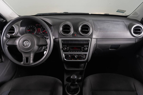 Imagen 11 de 14 de Volkswagen 2016 Voyage 1.6 L/17 Trendline