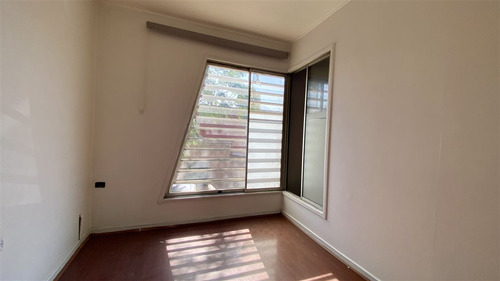 Local Comercial En Arriendo En Recoleta