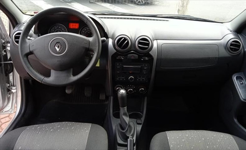 Renault Logan 1.0 Expression 16v