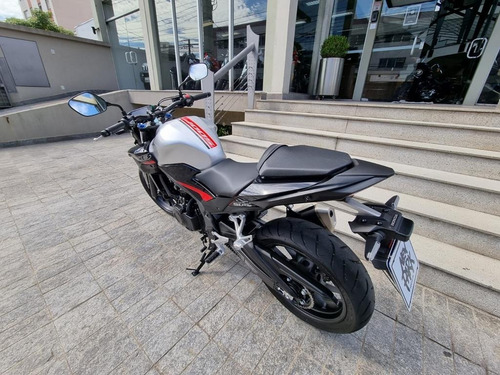 Imagem 4 de 6 de Honda Cb500 F