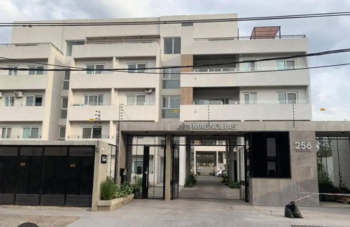 Departamento 3 Amb. C/ Esp. Guarda Coches.-