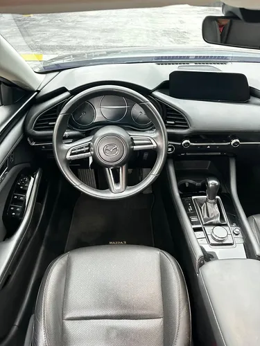 Mazda 3 2.0 Touring
