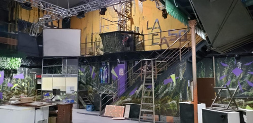 Imagen 19 de 30 de Alquilo Salón Comercial 1000 M2 Con Depto - Centro Neuquén