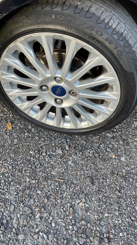Imagen 8 de 16 de Ford Ka 2012 1.6 Fly Viral 95cv