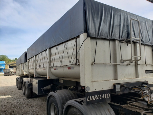 Conjunto Scania R440 2013 + Bicaçamba Librelato 2015