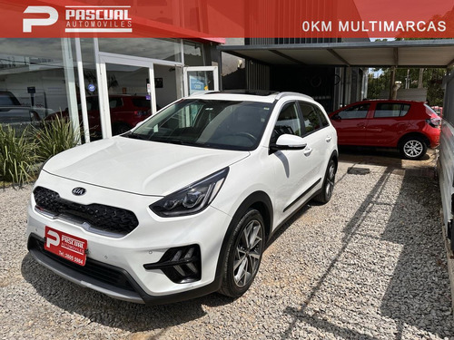 Kia Niro Hybrid plus at