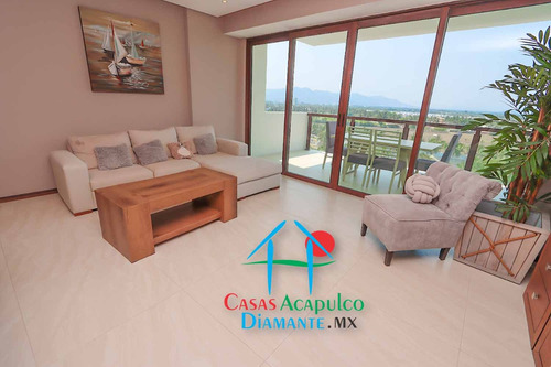 Cad La Isla Emerald C10. Terraza Grande Con Vista A Los Jardines Y Albercas