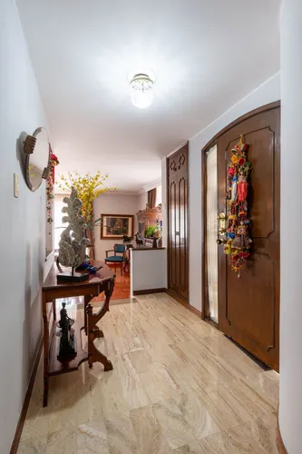 Casa En Arriendo/venta En Santa Barbara Central. Cod V11256