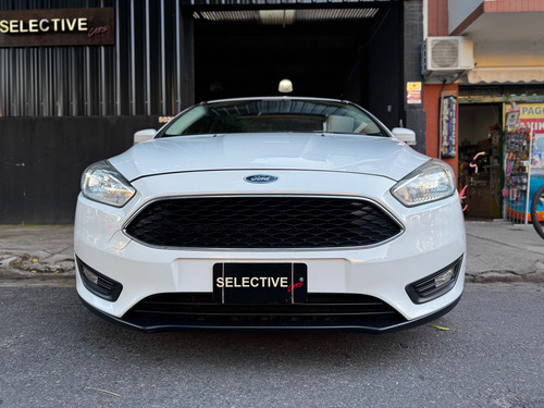 Ford Focus III 1.6 S