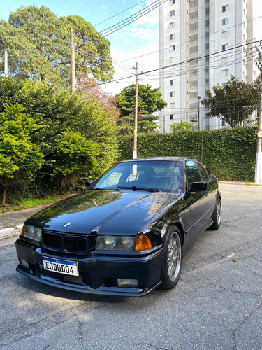 BMW Serie 3 2.5 Aut. 4p