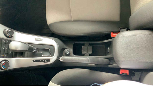 Imagen 15 de 15 de Chevrolet Cruze 2013 4p Ls 5vel A/a